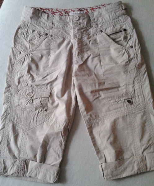 Super schöne ¾ Hose / Yessica 