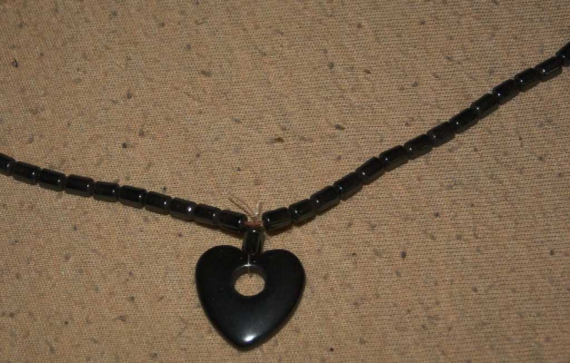 Hämatitketten mit verschiedenen Anhängern