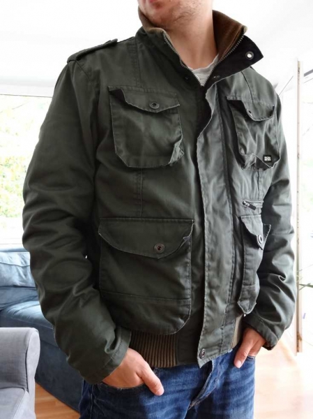[Jack & Jones, M] Olivgrüne Herbst-/Winterjacke