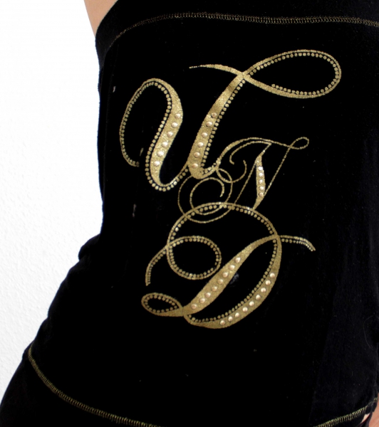 Schwarzes Tupetop mit Print