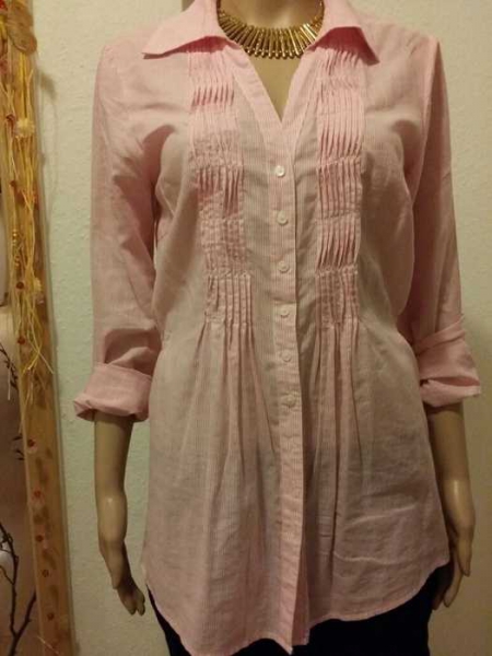 Super schöne Bluse mit leichte Streifen / TCM