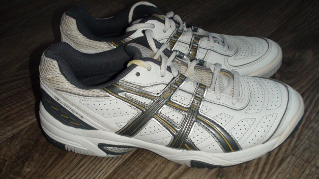 Sport- /Lauf-/Jogging-/ Schuhe Asics Gel-Dedicate Gr.40 neuwertig