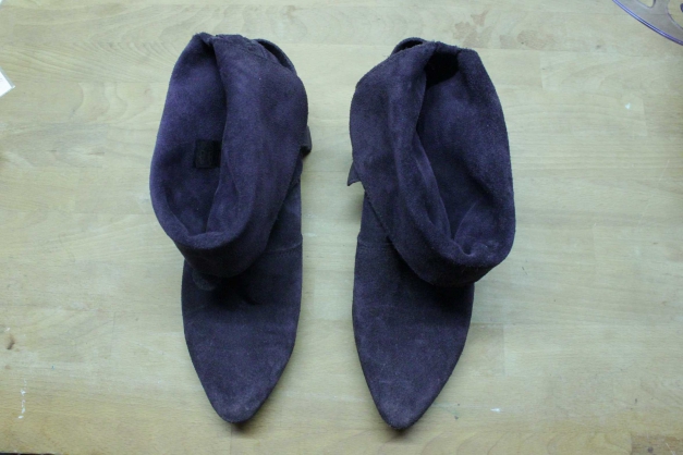 Lila Stiefeletten von Esprit