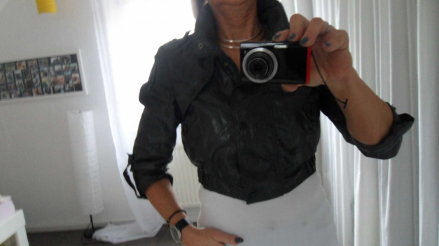 Vero Moda - kurze Jacke - M -