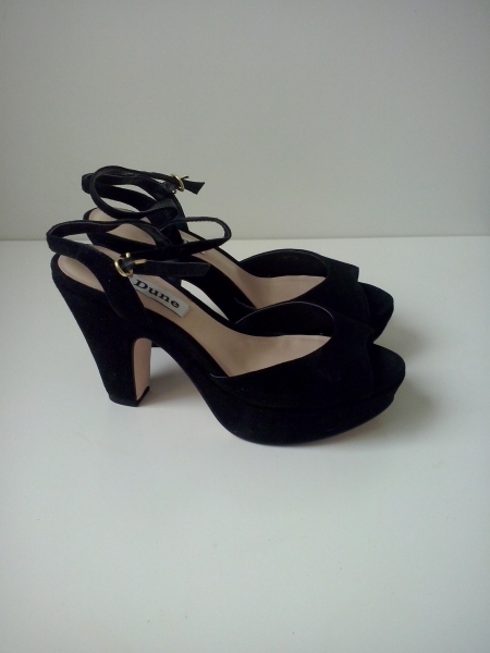 Schicker Plateau-High Heel von Dune