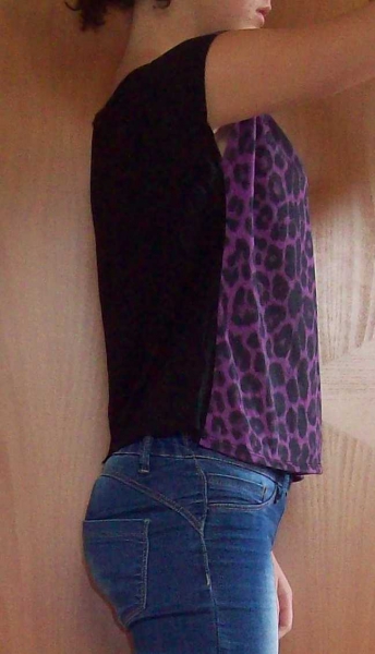 lila schwarzes T- Shirt Leopardenmuster Primark / Atmosphere 