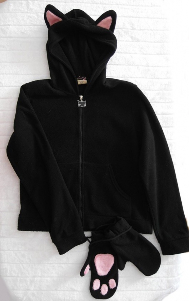 Emily the Strange Fleecejacke mit hellrosa Katzenohren und passenden Handschuhen ~ Gothic ~ Emo