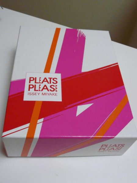 Issey Miyake Pleats Please Eau de Toilette (EdT)  50ml  Geschenkset