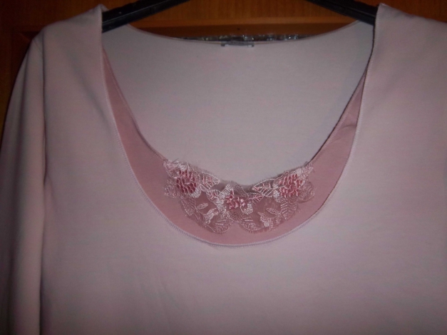 Schönes Shirt doppeloptik