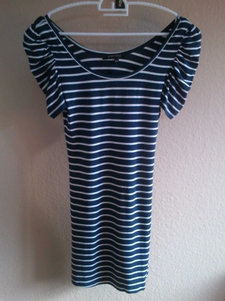 Kleid Marine 34