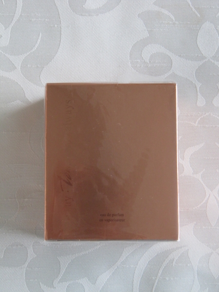 AVON TOMORROW 50 ML EAU DE PARFUM SALMA HAYEK OVP LIEBLINGSDUFT