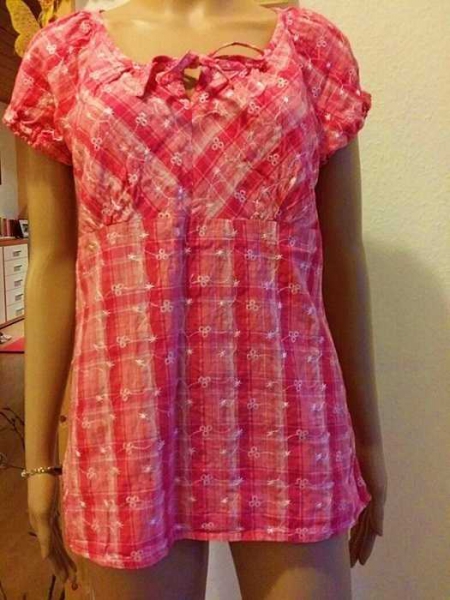 Süsse Bluse in wunderschöne Muster von Authentic Clothing Company