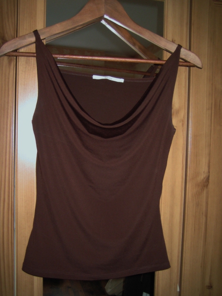 Top Wasserfallausschnitt Xanaka