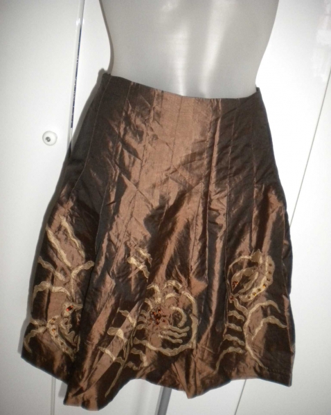 extravaganter Seidentaft Rock Bohéme Vintage Style