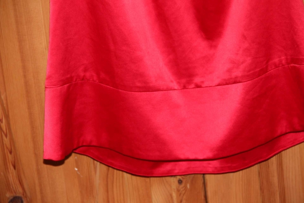 Schicke kurzärmlige Bluse in rot