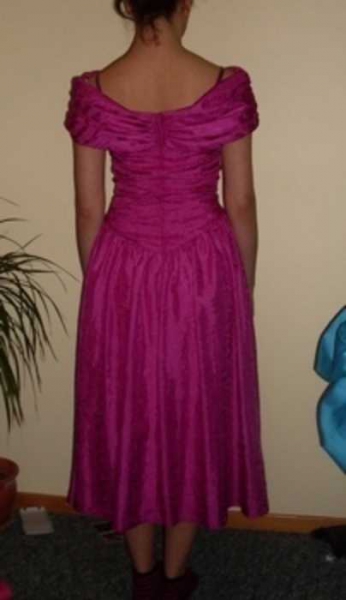 pinkes vintage ballkleid