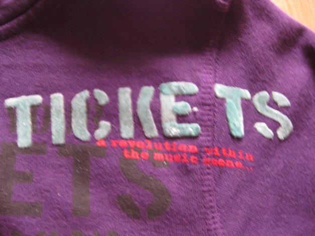 Kapuzenpullover Hoddie Printshirt Pulli Pullover Gr. 98/104 NEU