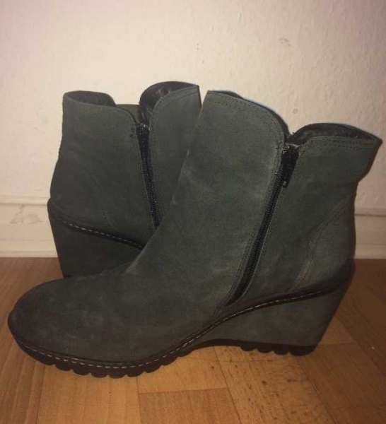 Chelsea Boots mit Keilabsatz Dunkelgrün