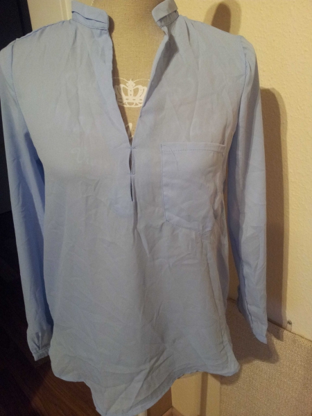 chice hellblaue bluse
