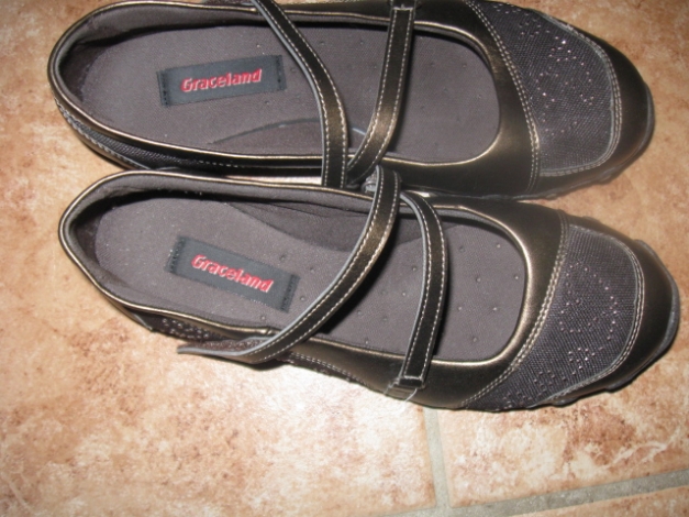 *** Ballerinas mit schräg verlaufenden Riemchen *** 