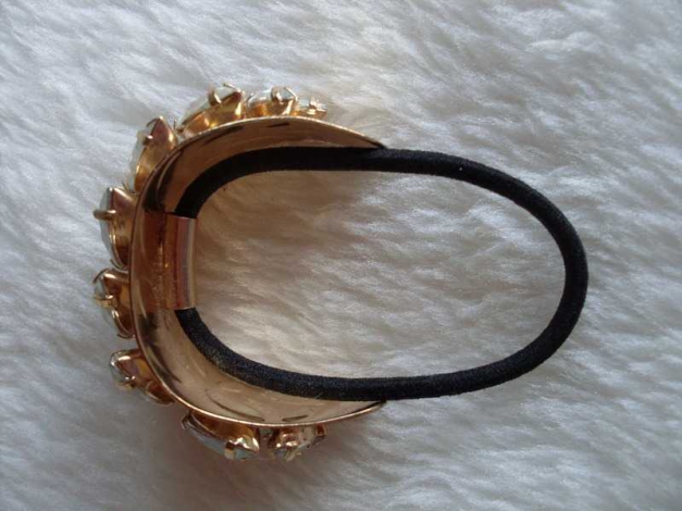 NEU H&M Haarcuff mit bunten Steinchen