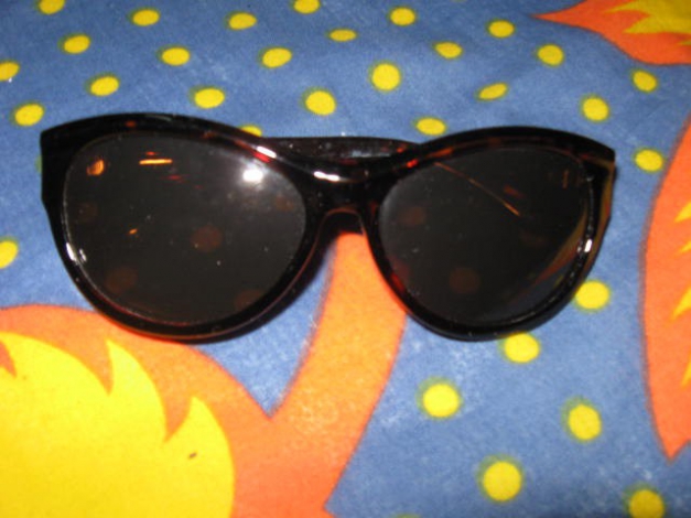 *** Einfache Sonnenbrille ***