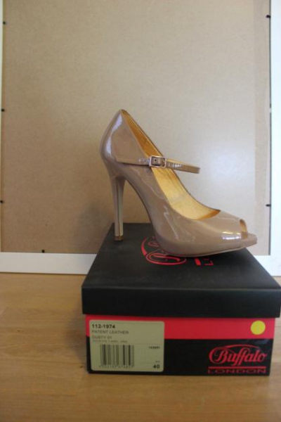 Peeptoes von Buffalo neu