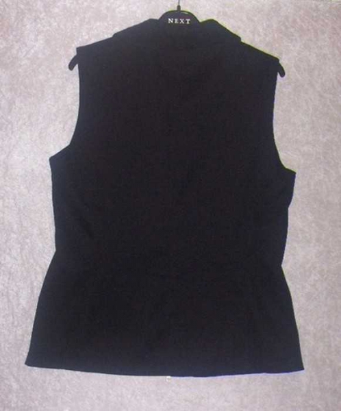 Schwarze Wildlederweste