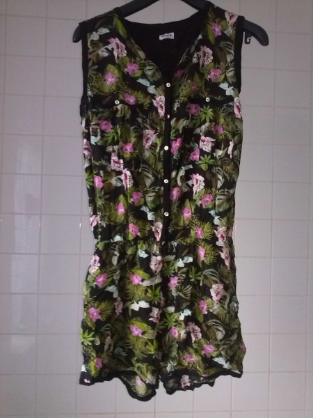 Kurzer Jumpsuit Pimkie