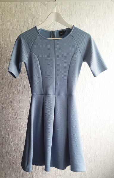 Strukturiertes Kleid Asos