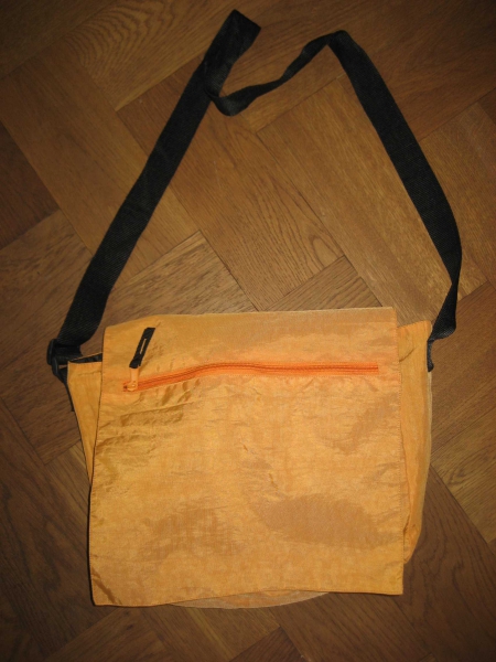 Umhängetasche orange