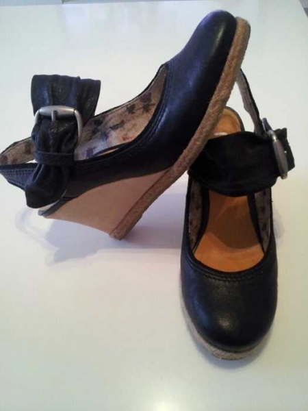 Mjus Sandalen mit Schnalle