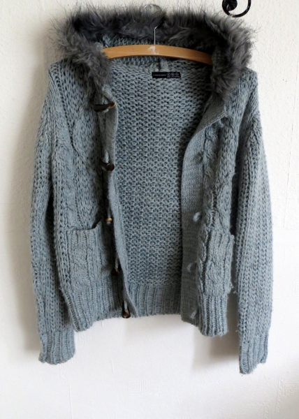 Primark Strickjacke Cardigan Grobstrick Fell Kapuze Atmosphere Herbst