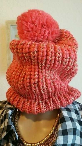 Schöne warme strickt Mütze Neu