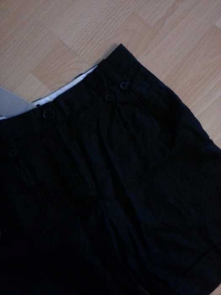 H&M schwarze Leinen Short Gr 34 NEU mit Etikett