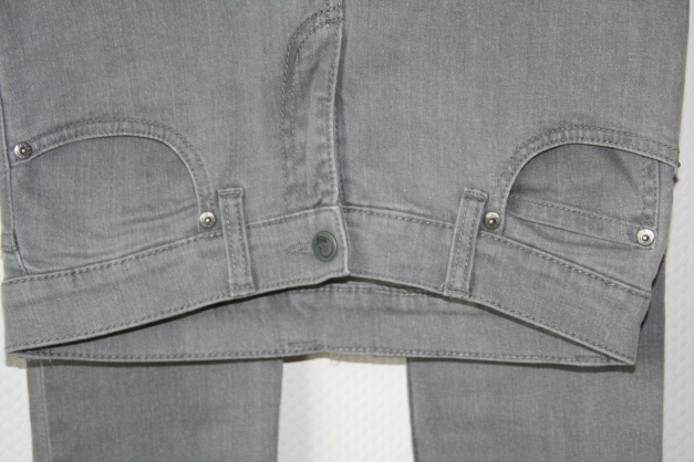 Graue Cheap Monday Jeans