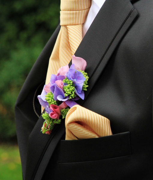 Brinkleys wedding Weste Plastron Einstecktuch Gr 48 gold 149€ NP