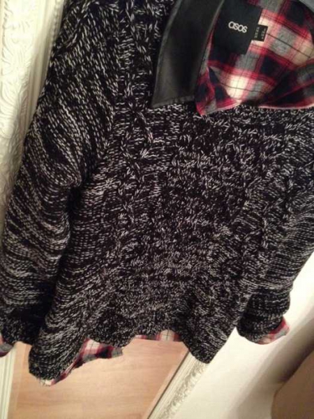 Grobstrick Pullover mit Zopfmuster