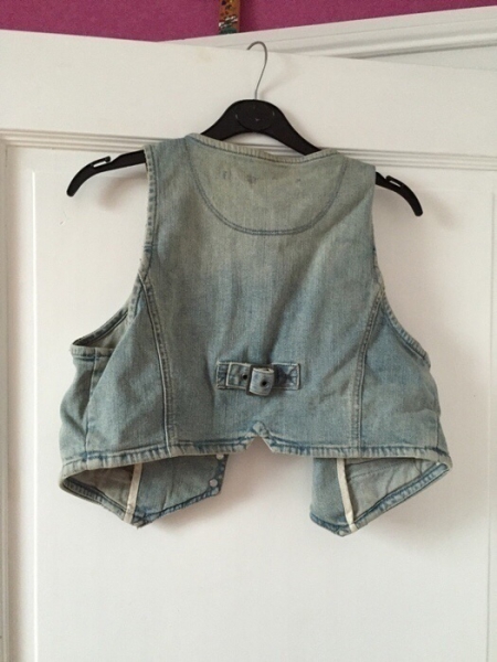 tolle kurze Jeansweste von Only!