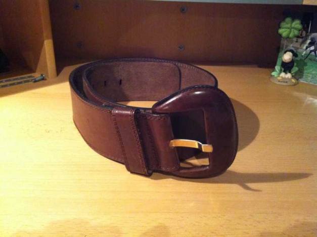 breiter brauner Echtledergürtel 