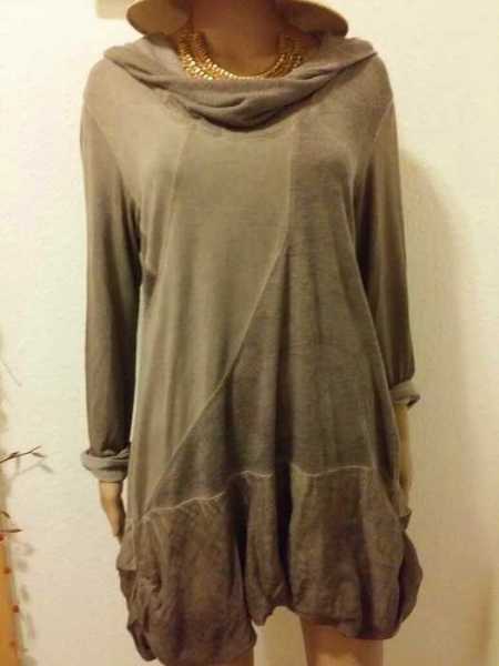 schöne Tunika in Beige von Laura di Sarpi