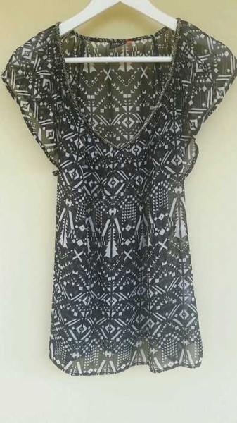 Bluse Only Gr.40 schwarz-weiß Neu