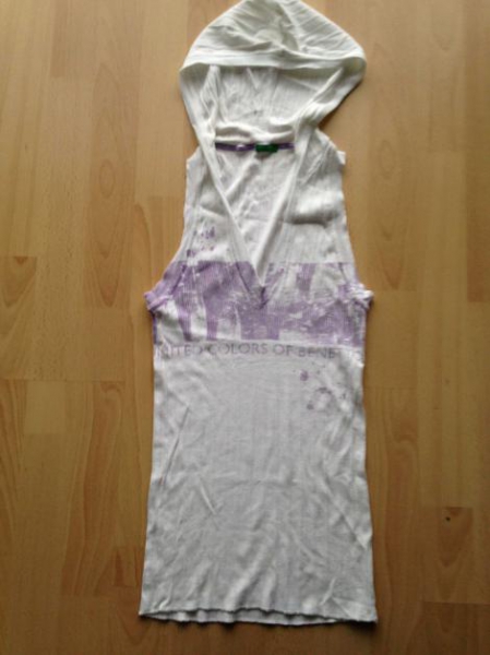 Benetton Tshirt,  Achselshirt,  Hoody  Gr S