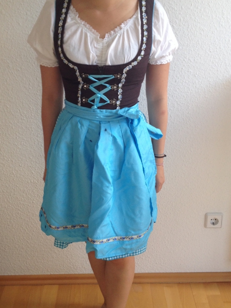 Stockerpoint Dirndl Größe 34 blau kariert