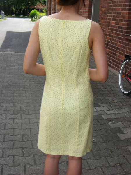 Etuikleid, Gelbes Sommer Kleid mit Punkten, 60 er Jahre look, , Abendkleid