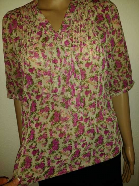Schöne Bluse mit blumenprint  mit schleife von Gina