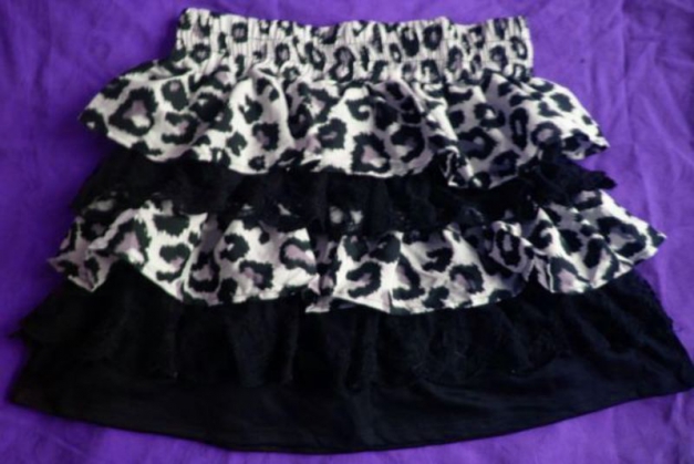 Leo-Rock; Farbe: Schwarz / Weiss / Beige *Gothic* *Rockabilly* *Rockabella* *Glam*