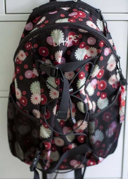 Dakine Wonder Rucksack mit Blumenmuster