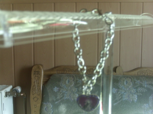 °°° Schönes Mädchenarmband mit Herzenanhänger °°°