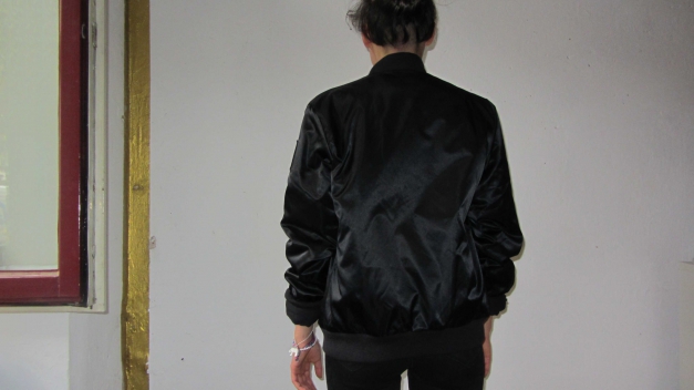 25€ NIKE College Jacke - schwarz